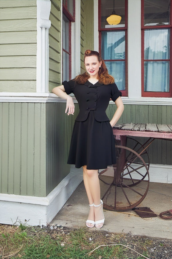 40s 50s  One Suit In 2 Piece Suit Black  Skirt With Pockets